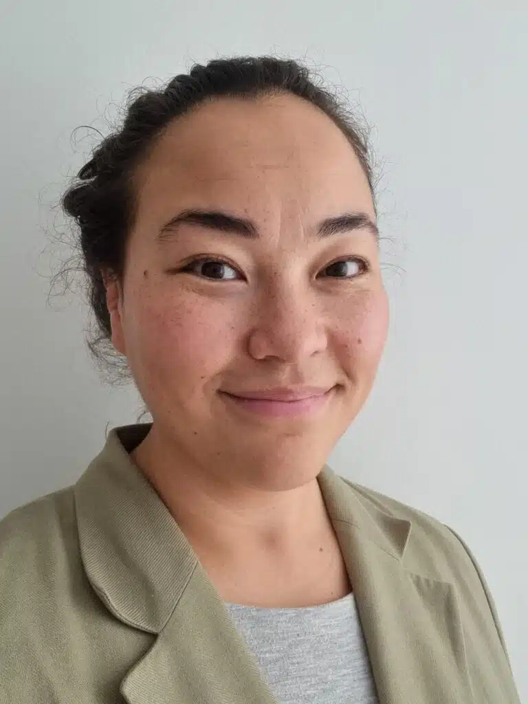 Portrætfoto af Kriselle Christensen, jordemoder hos CentrumLægerne i Hillerød
