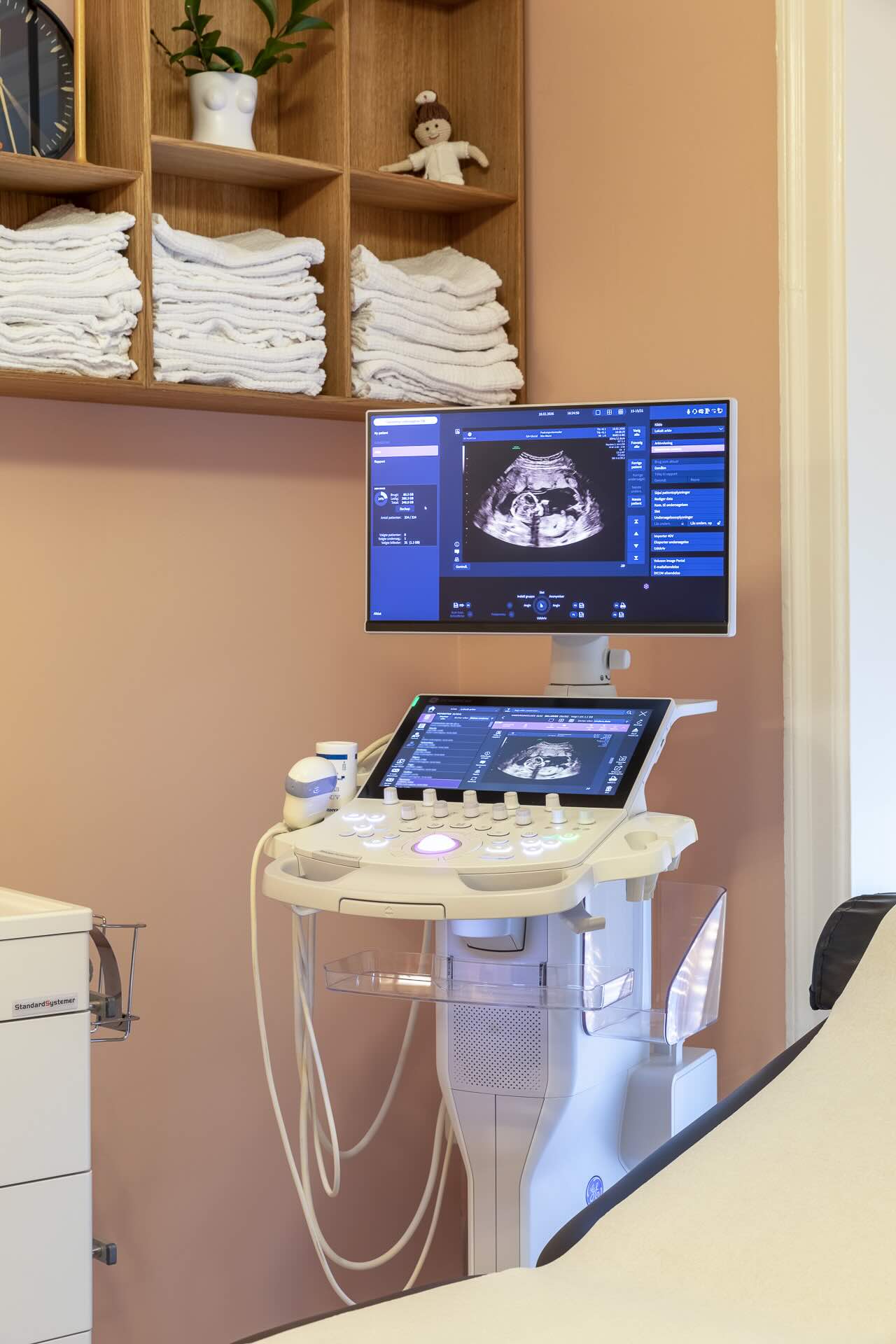 Venteværelse hos Praksisjordemoder på Gothersgade i København K